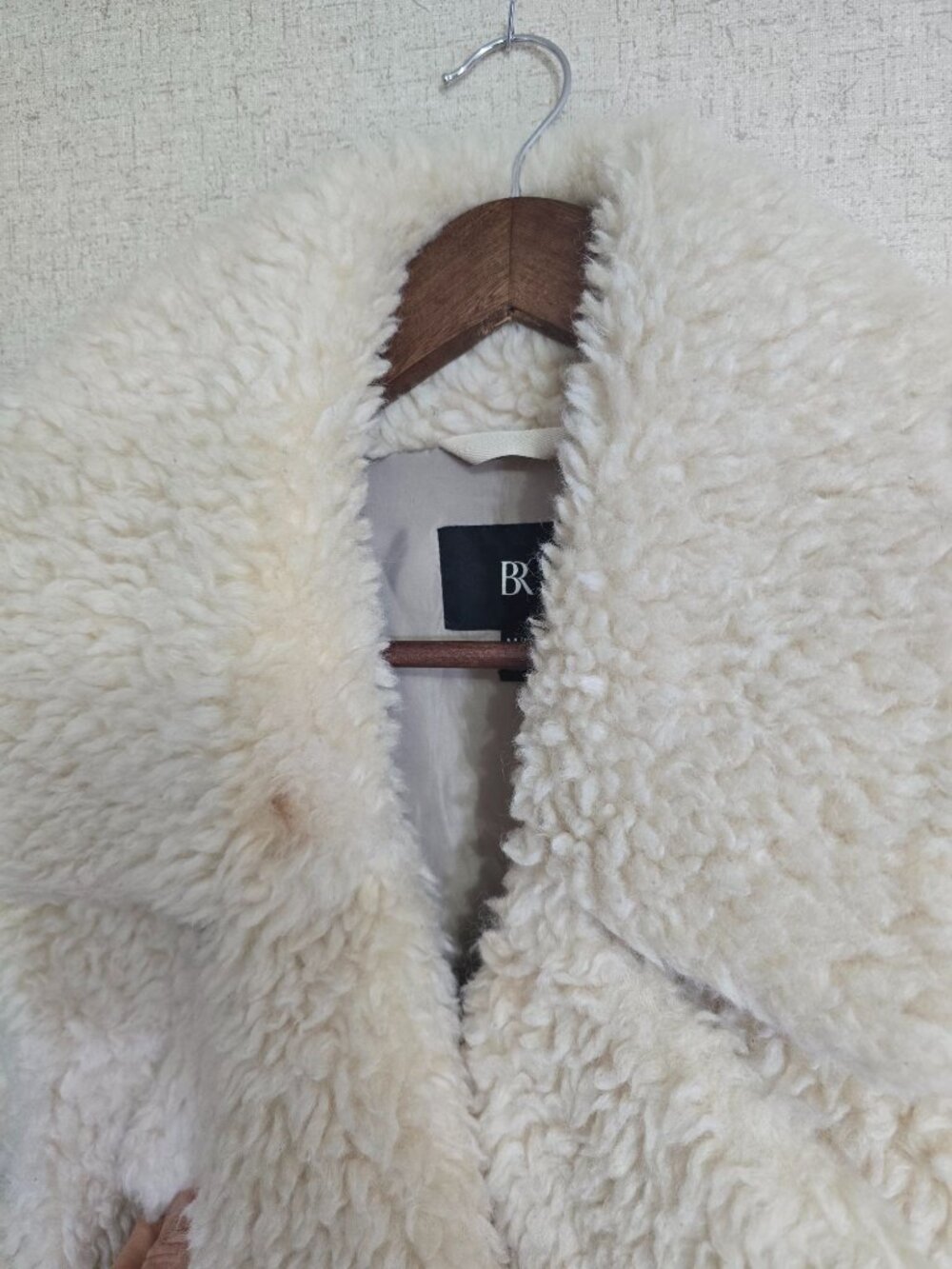 Banana Republic Cora Sherpa Vest M/L Beige Double-Breasted Wool Boho - Picture 8 of 9